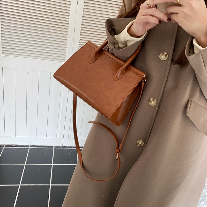 Vintage Oil Wax Women Handbag  - đánh giá và giá Interior Design Korean Style
