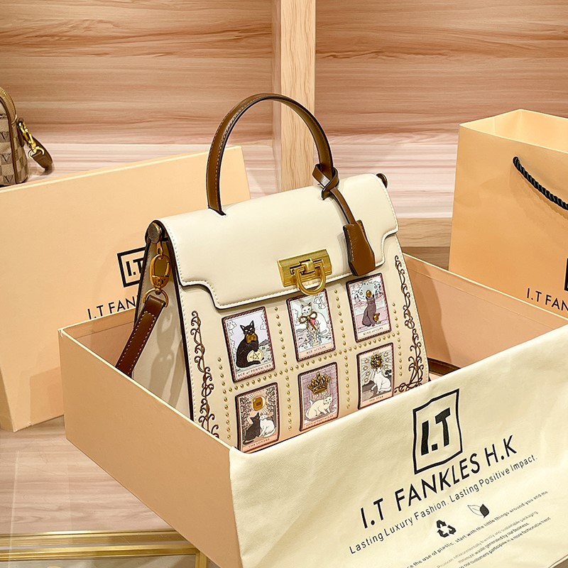 Women's handbag brand handbag  - đánh giá và giá Interior Design Elegant